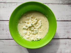 Творожная запеканка с бананом в микроволновке Творожная запеканка с бананом в микроволновке