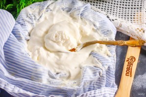 Творожный сыр из сметаны и лимона