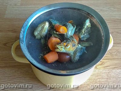 Уха из окуней и ершей Уха из окуней и ершей