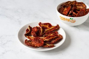 Вяленые томаты в масле