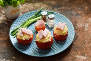 Фаршированные помидоры по-французски Фаршированные помидоры по-французски