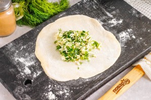 Лепешки с брынзой и зеленью