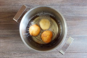 Пончики с малиной