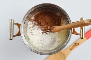 Шоколадный торт на сковороде