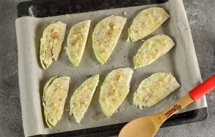 Стейк из капусты в духовке