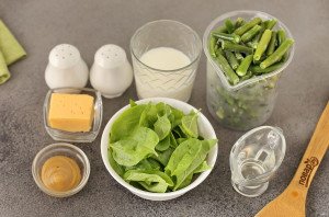 Стручковая фасоль со шпинатом