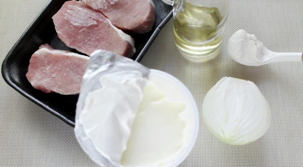 Свинина в сметанном соусе, пошаговый рецепт с фото Свинина в сметанном соусе, пошаговый рецепт с фото