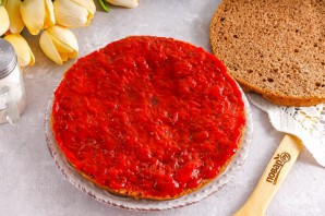 Торт из клубничного варенья