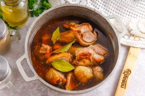 Утка в томатном соусе