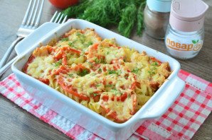 Запеканка из макарон с помидорами и сыром