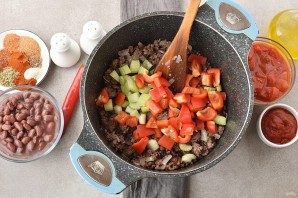 Чили Кон Карне