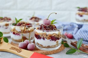 Десерт в стакане