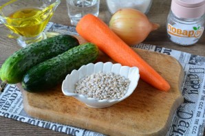 Огурцы с перловкой на зиму
