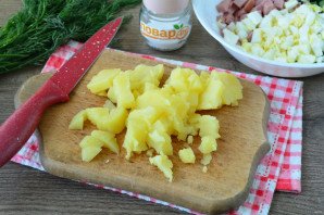 Окрошка с маринованными огурцами