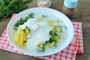 Окрошка с маринованными огурцами