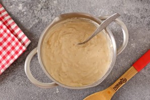 Оладьи на ряженке с яблоками