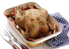 Великолепная запеченная курочка: просто и вкусно Великолепная запеченная курочка: просто и вкусно