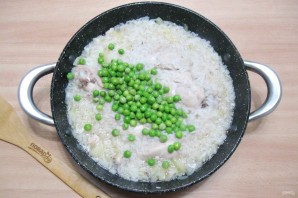 Аррос кон пойо