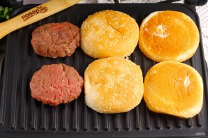 Бургеры на электрогриле