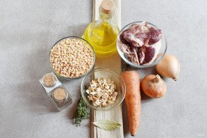 Гороховый суп на мясном бульоне