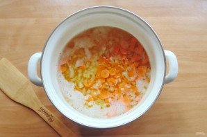 Гороховый суп с яблоками