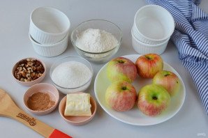 Яблочный десерт