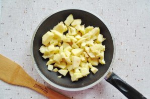 Яблочный пирог с решеткой