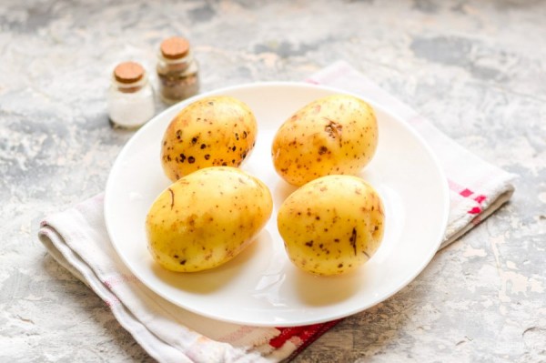 Как быстро сварить картошку. Полезные лайфхаки        