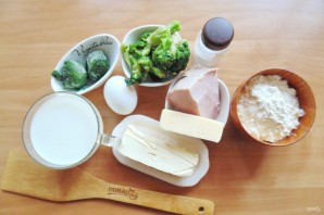 Киш с брокколи и шпинатом