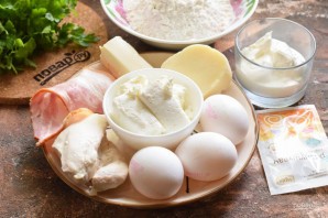 Киш с курицей и беконом