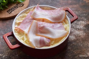 Киш с курицей и беконом