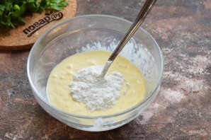 Киш с курицей и беконом