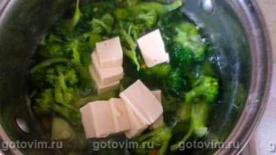 Крем-суп из брокколи с плавленым сырком