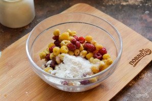 Круассаны с малиной