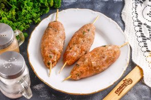 Люля-кебаб из баранины и курицы