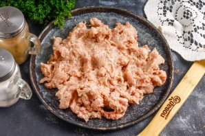 Люля-кебаб из баранины и курицы