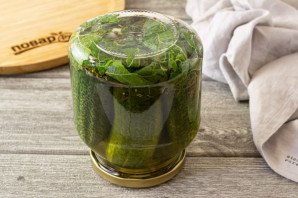 Маринованные огурцы с уксусом