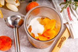 Муссовый торт "Персик"