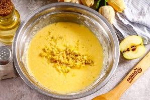 Оладьи на кокосовом молоке с яблоками