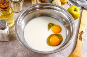 Оладьи на кокосовом молоке с яблоками