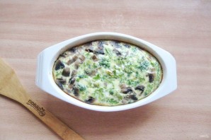 Омлет с брокколи и грибами