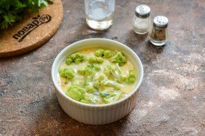 Омлет с брокколи на пару