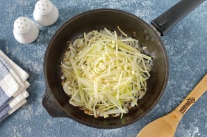 Паста с цукини и тунцом