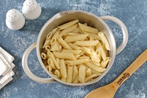 Паста с цукини и тунцом