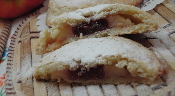 Песочные пирожные с яблоками, пошаговый рецепт с фото Песочные пирожные с яблоками, пошаговый рецепт с фото