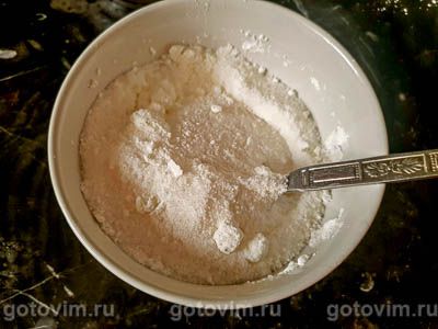 Песочный пирог с вишней Песочный пирог с вишней