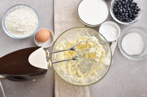 Пирог с ягодной начинкой