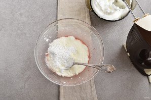 Пирог с ягодной начинкой