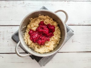 Пшенная каша с малиной Пшенная каша с малиной