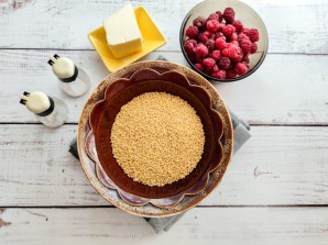 Пшенная каша с малиной Пшенная каша с малиной